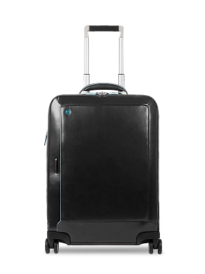 Химчистка и реставрация чемоданов Химчистка и реставрация чемоданов